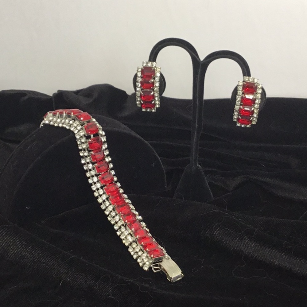 Vintage Ruby Rhinestone Bracelet Earring Set